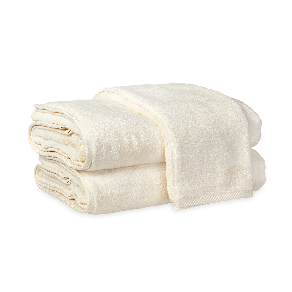 Milagro Ivory Towels