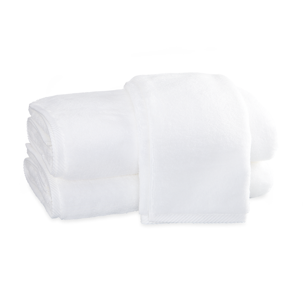 Milagro White Towels