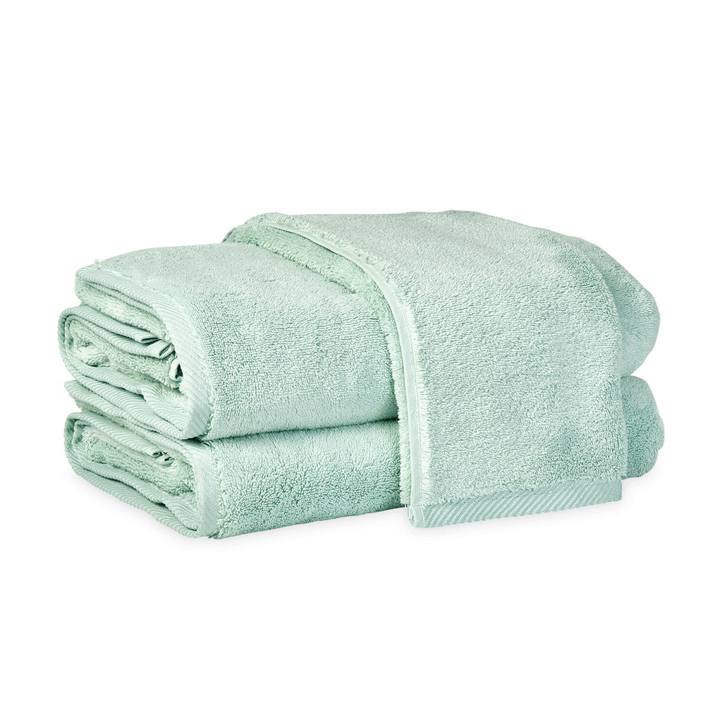 Milagro Aqua Towels