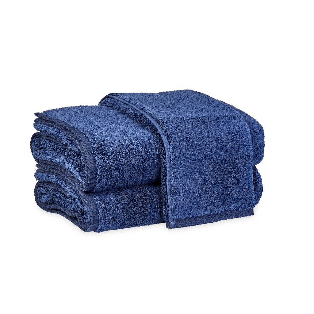 Milagro Navy Towels